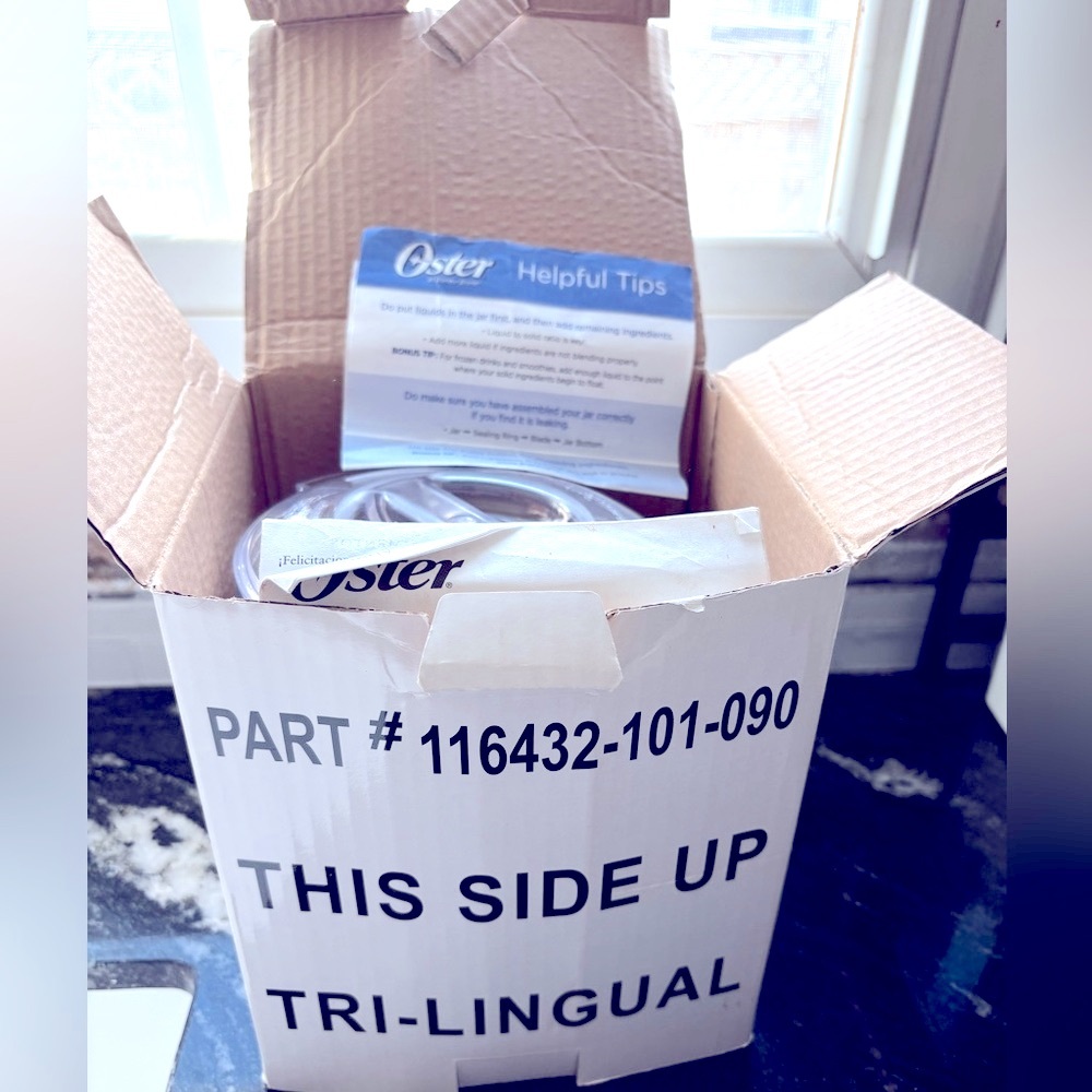 Oster replacement canister for food processor. New in box. With instructions.